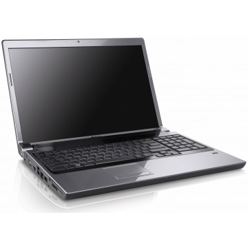 Laptop DELL Studio 1735, Intel Core 2 Duo T8300 2.40GHz, 4GB DDR2, 160GB SATA, DVD-RW, 17 Inch, Webcam, Tastatura Numerica, Baterie Consumata, Second Hand Laptopuri Ieftine