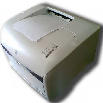 Imprimanta Laser Color Cannon LPB 5200, 8Mb Memorie  Imprimante Second Hand
