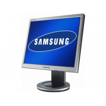LCD Samsung SyncMaster 910T, 1280x1024, VGA, DVI, 19 inci, 16.7 Milioane de culori, Grad A-, Second Hand Monitoare cu Pret Redus