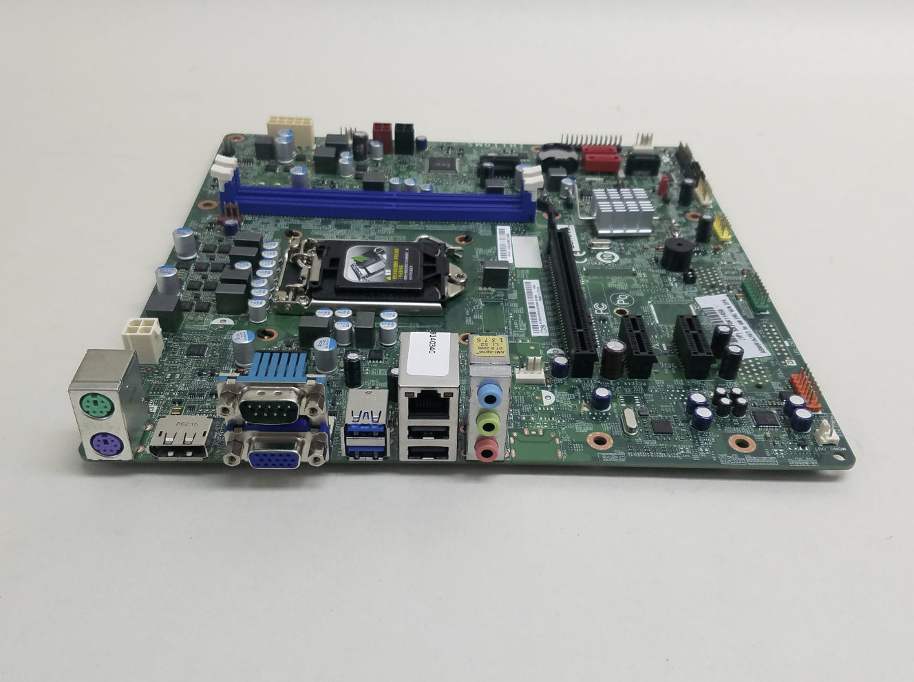 Placa de baza Lenovo Thinkcentre M700, ASM 01AJ167, 2x DDR4, Cooler, Socket 1151, Fara shield
