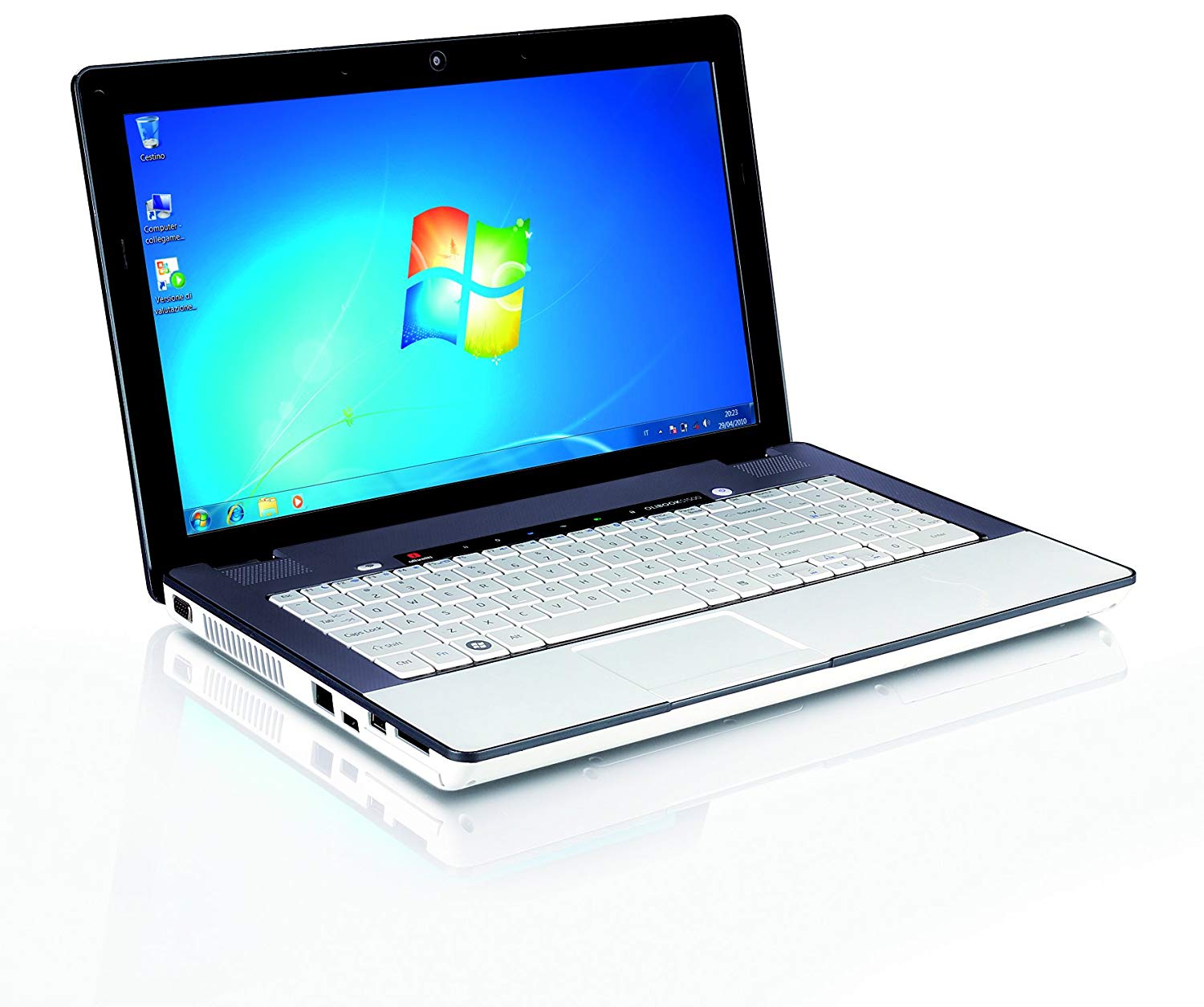 Laptop Olivetti OliBook S1500, Intel Core i3-330M 2.13GHz, 4GB DDR3, 320GB SATA, DVD-RW, 15.6 Inch, Tastatura Numerica