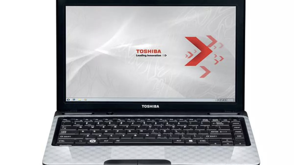 Laptop Toshiba Satellite L730, Intel Core i3-2350M 2.30GHz, 4GB DDR3, 250GB SATA, DVD-RW, Webcam, 13.3 Inch